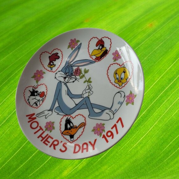 Looney Tunes Limited First Edition 1977 Mother's Day Collector's Plate - Picture 2 of 7